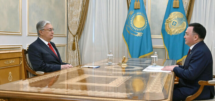 Head of State Tokayev meets with Chairman of Supreme Court Aslambek Mergaliyev