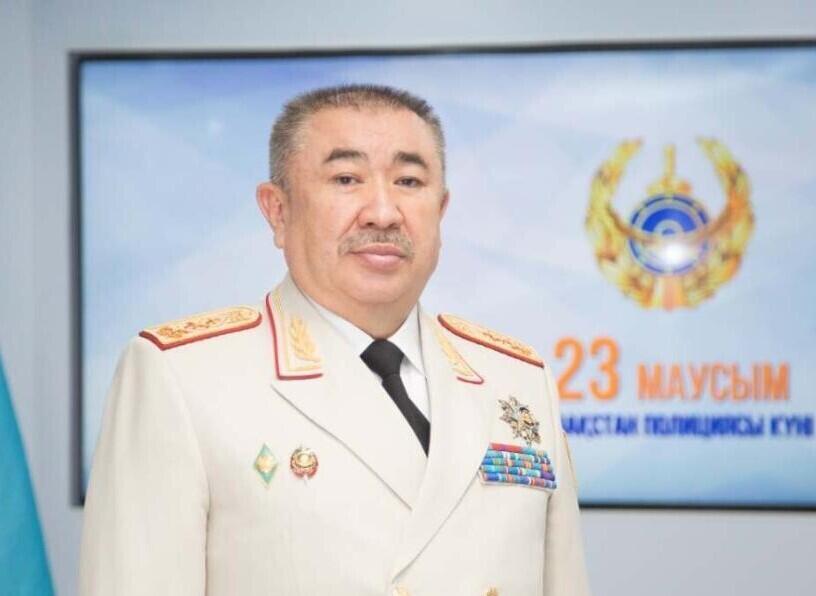 Экс-главу МВД Ерлана Тургумбаева арестовали на два месяца