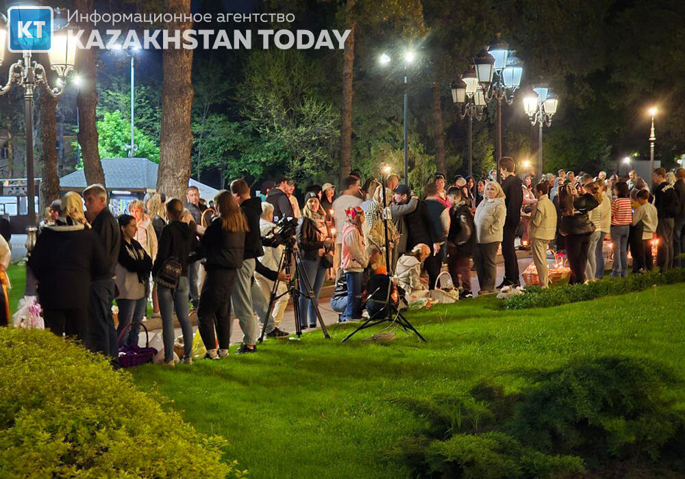 Пасхальная праздничная служба прошла в Алматы