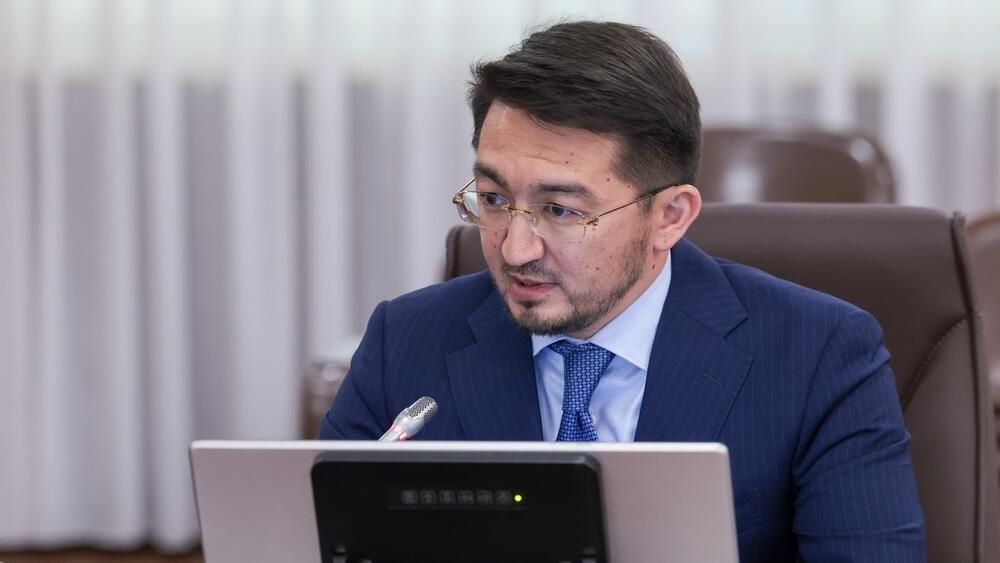 Olzhas Bektenov presents new Minister of Digital Development, Innovation and Aerospace Industry
