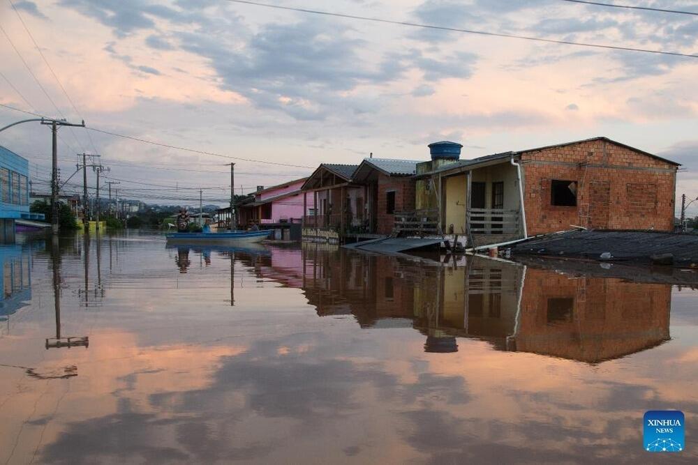 Катастрофическое наводнение в Бразилии: погибло более 70 человек  . Фото: Claudia Martini/Xinhua