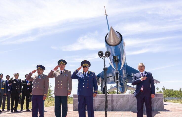 Талдыкорганской авиабазе присвоили имя военного летчика Сергея Луганского