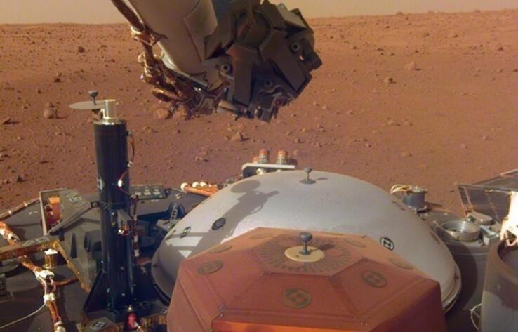 Поверхность Марса, записанная с марсохода Curiosity