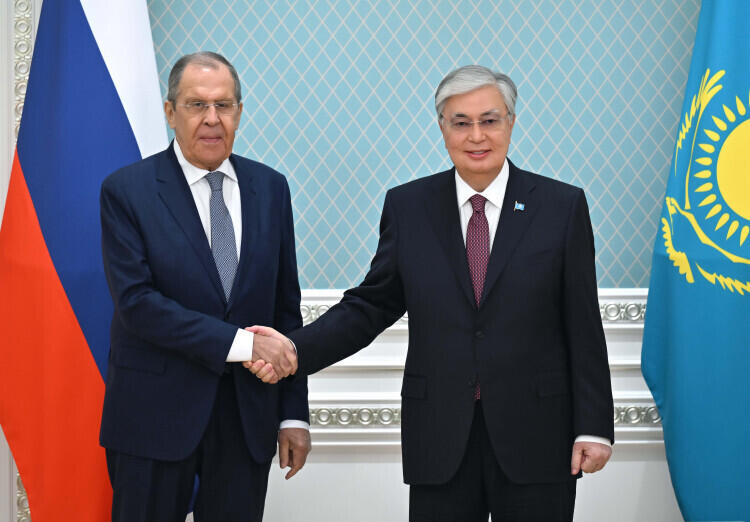 Президент Казахстана принял главу МИД России