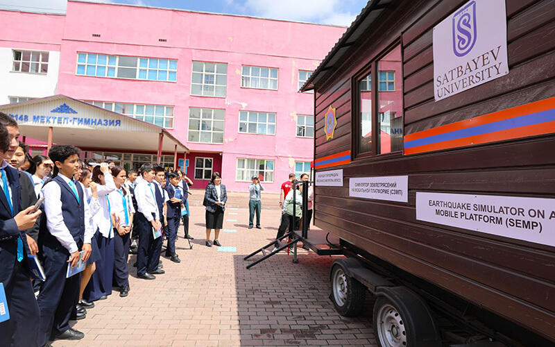 Алматыда ауқымды қалалық сейсмикалық жаттығу өтті. Сурет: Department of Emergency Situations of the city of Almaty