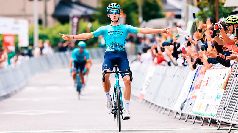 Nicolas Vinokurov wins the fifth stage of Tour of Japan 