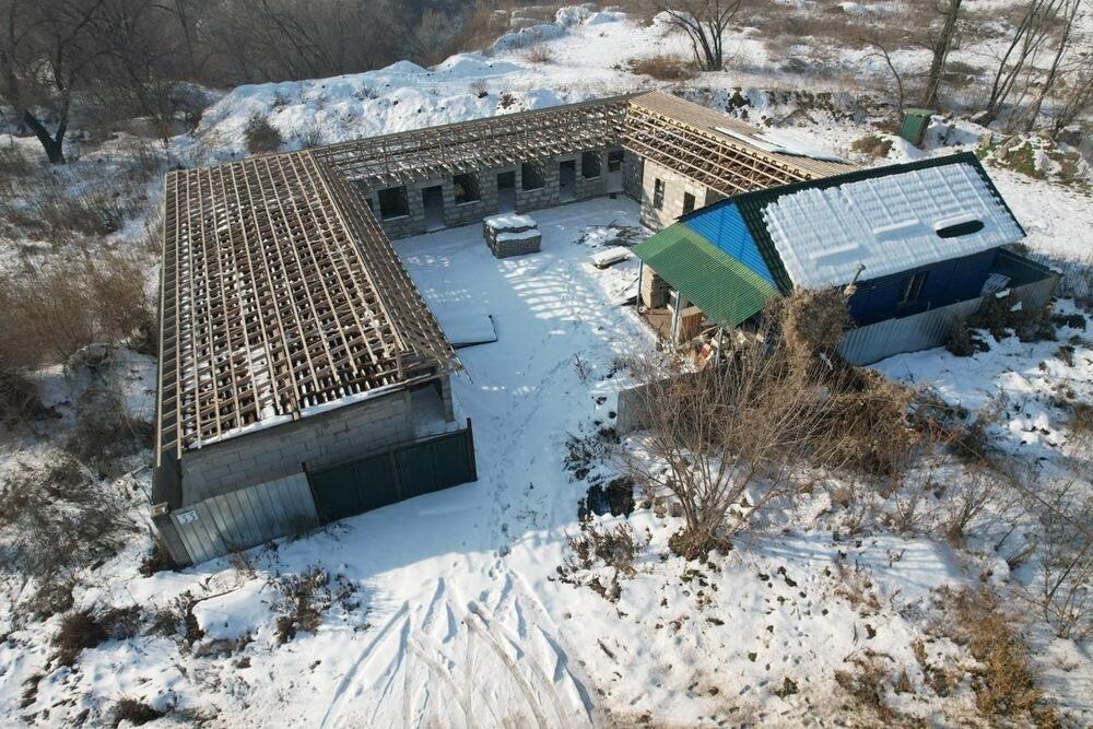В Алматы снесли крупный незаконный стройобъект