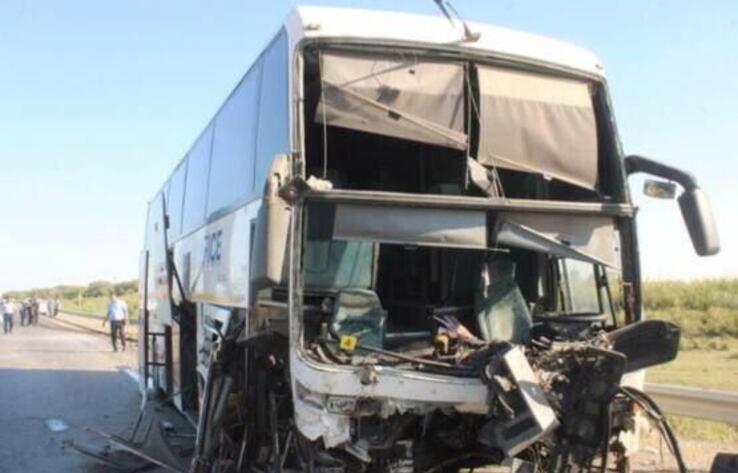 В Алматинской области произошло ДТП с участием рейсового автобуса: один погиб, 11 получили травмы