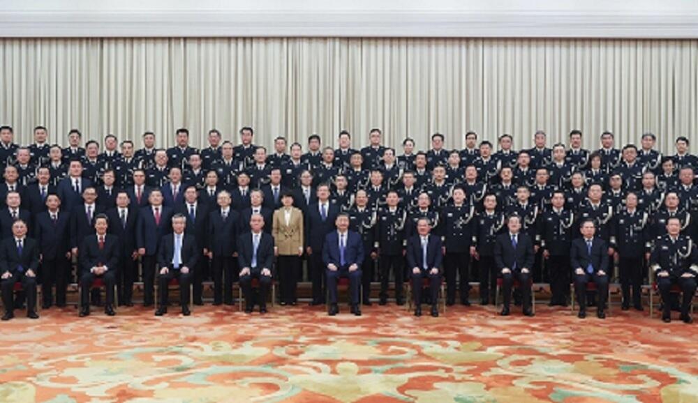 Си Цзиньпин призвал к модернизации работы в сфере общественной безопасности