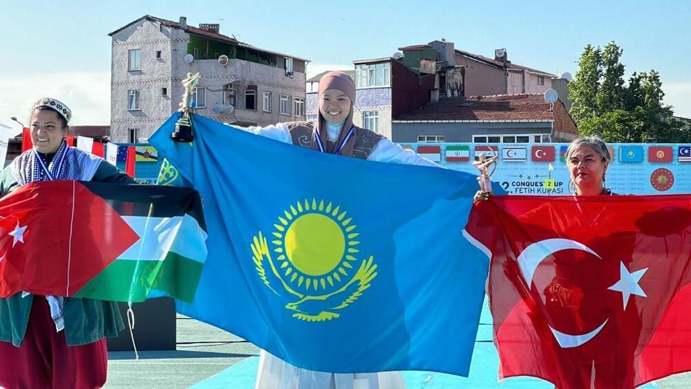 19-year-old Kazakh athlete wins world championship in traditional archery
