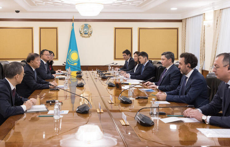 Казахстан и Китай договорились о строительстве медеплавильного завода 
