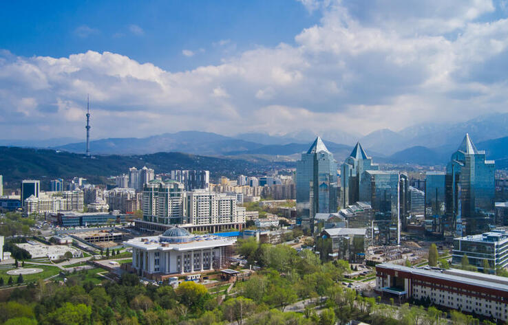 Mayor Dossayev reported to President on social and economic development of Almaty