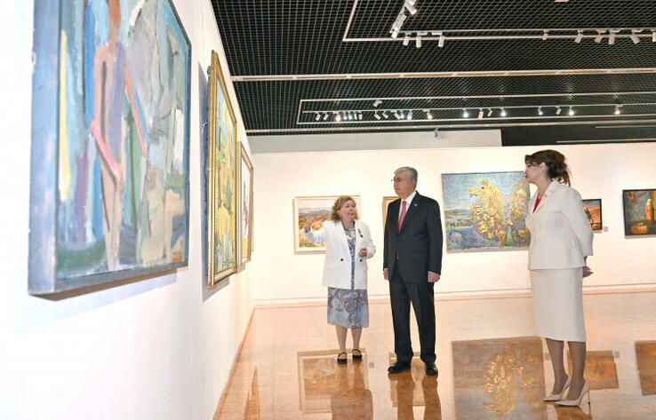 Tokayev visits National Museum to see Da Vinci’s La Bella Principessa, displayed outside Europe for the first time