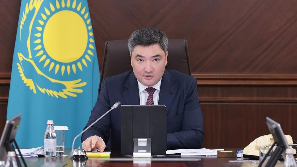 Olzhas Bektenov gives a series of instructions to ensure safety at water bodies