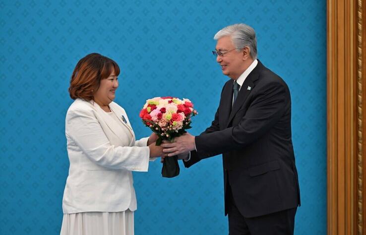 Head of State awards Kazakhstanis for their heroism during recent flooding