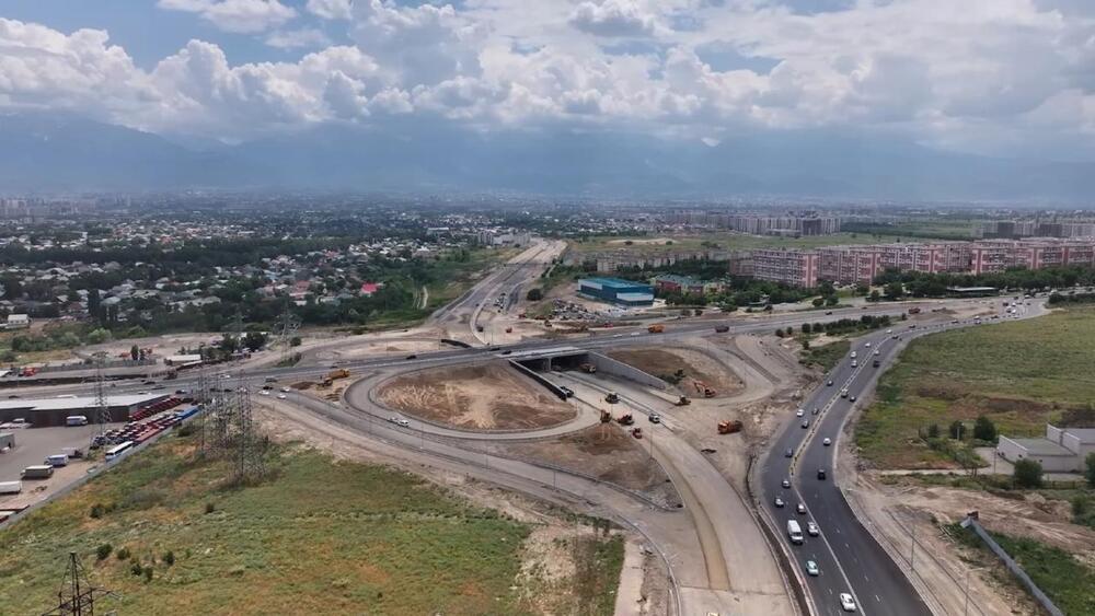 Алматыда Саин-Мөңке би қиылысында көлік қозғалысы шілде айының соңында ашылады