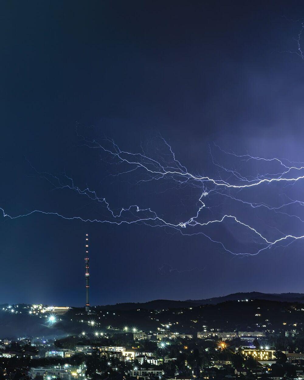 Beautiful Powerful Lightning Over Almaty. Images | instagram/dots_foto