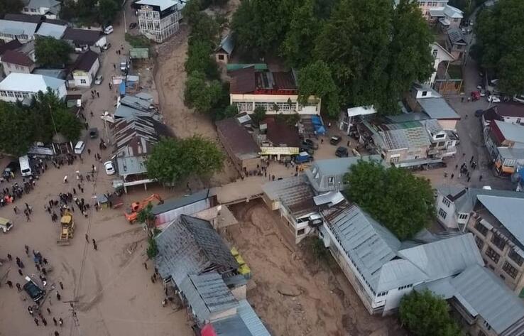 Mudslides in Kyrgyzstan’s Jalal-Abad Oblast affect houses, hospital