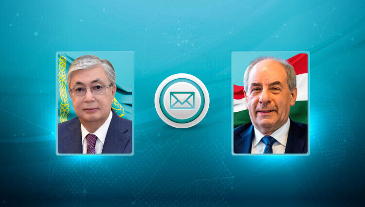 Токаев поздравил президента Венгрии с национальным праздником
