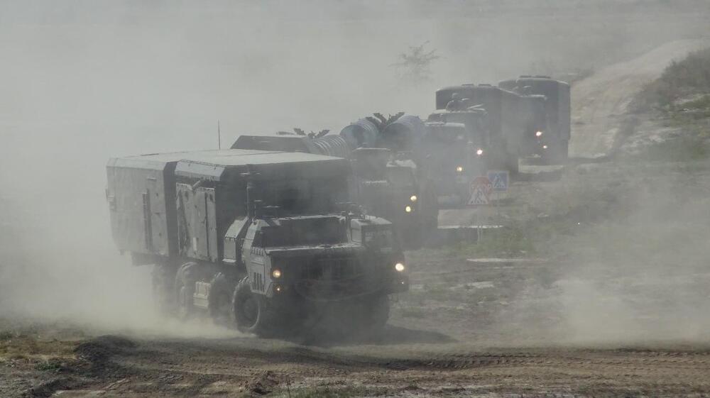 Выстрелы и вспышки: алматинцев предупредили о военных учениях