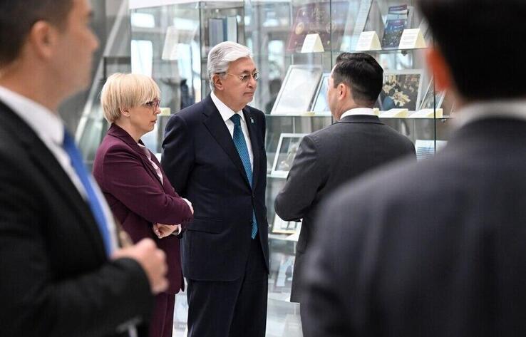 Тоқаев Словения президентін Астанадағы АХҚО қызметімен таныстырды