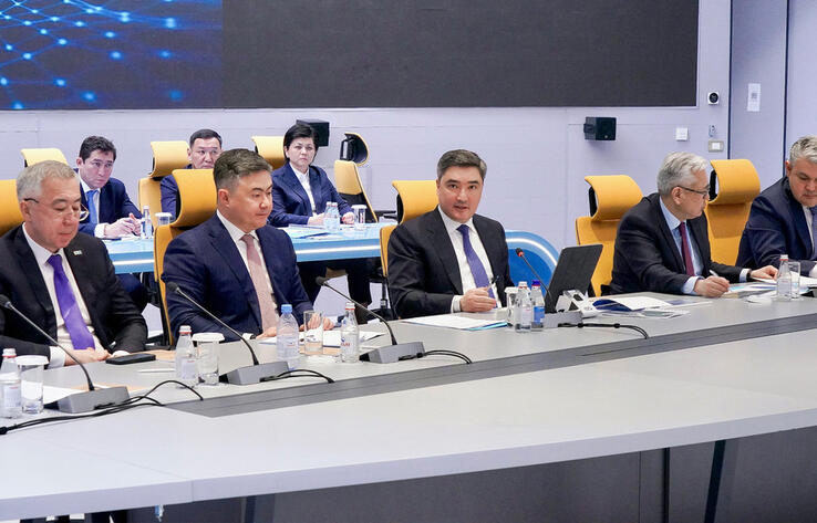 Olzhas Bektenov holds meeting on digital tenge implementation and mechanisms of control over targeted use of budget funds