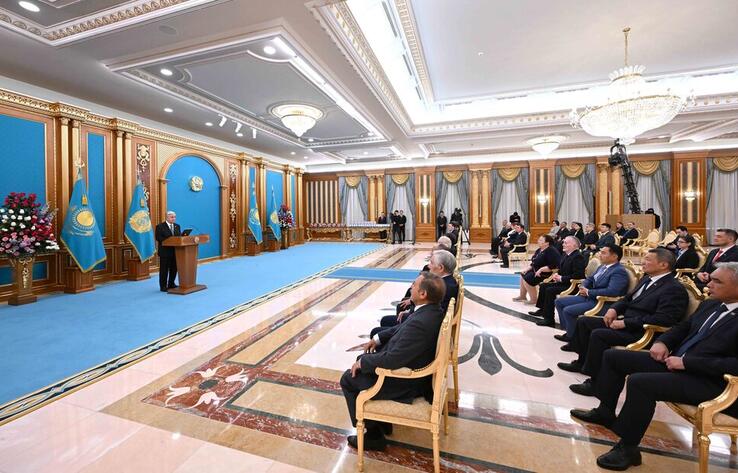 President calls on to develop nuclear science and technology