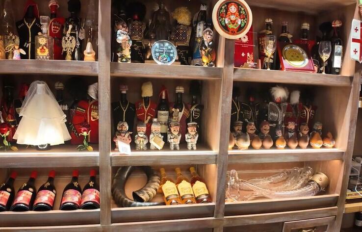 Тун Цзяньшэн продвигает инициативу "Один пояс, один путь" через культуру вина 