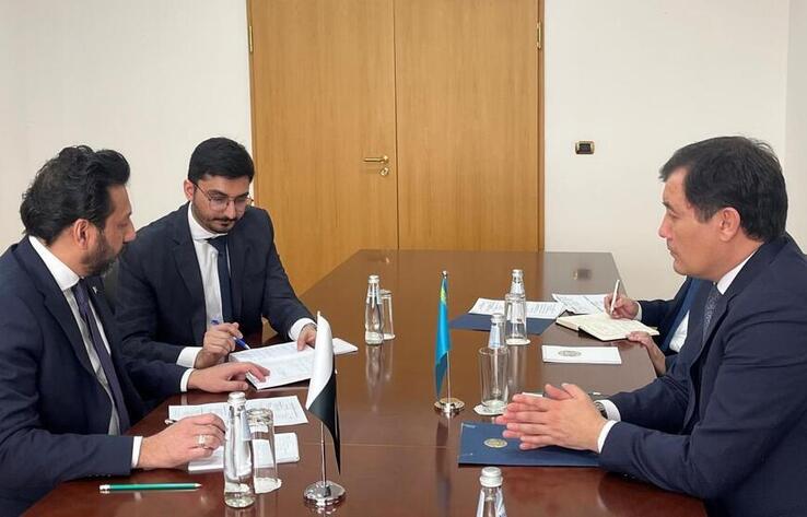 Prospects for Cooperation with Pakistan Discussed at the Foreign Ministry of Kazakhstan