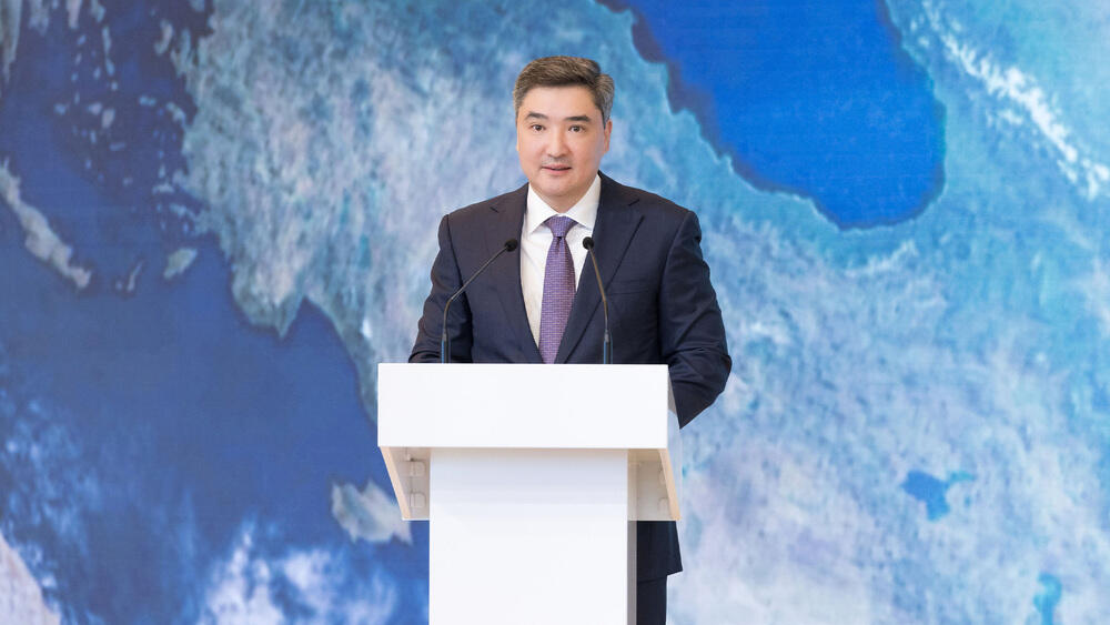 Kazakhstan proposes to join forces to save Caspian, Aral Seas, glaciers