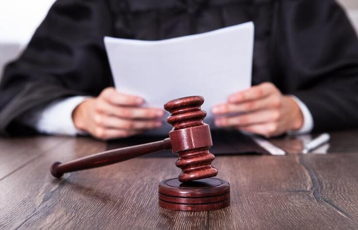 Воспитатель обожгла подростка утюгом: суд вынес приговор