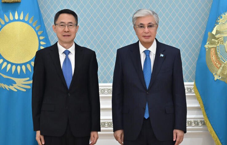 Мемлекет басшысы Қытай Халық Республикасының Қазақстандағы елшісі Хань Чуньлинді қабылдады
