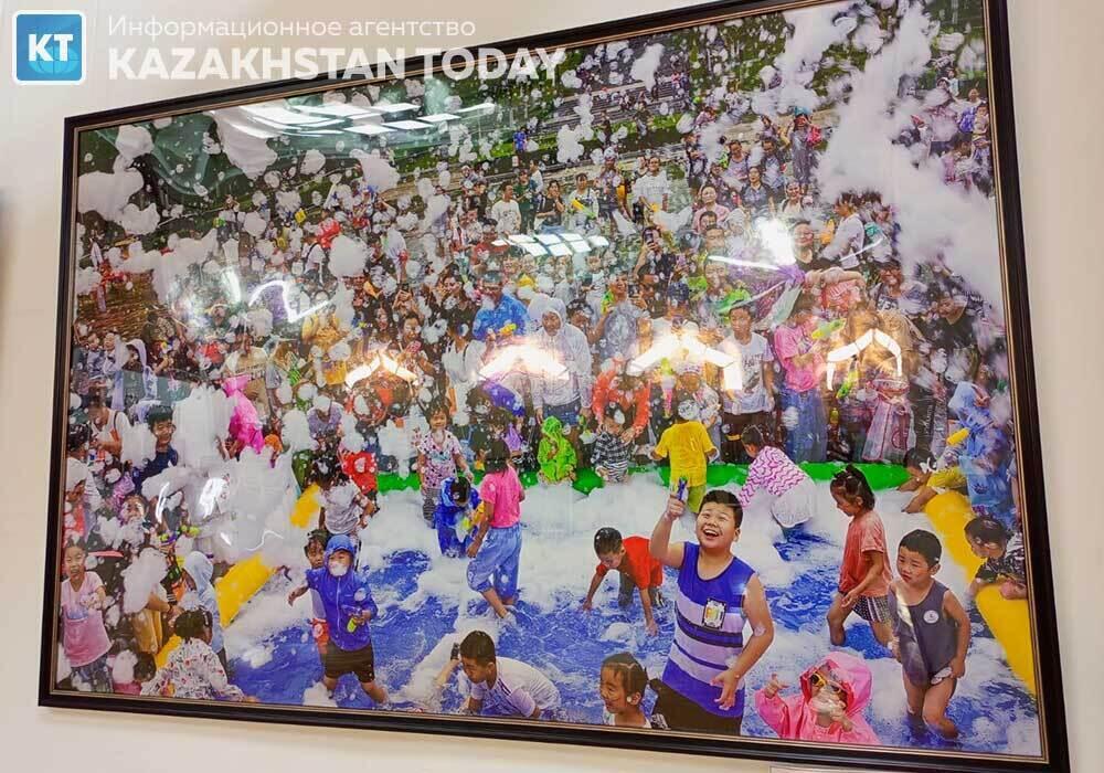 Великолепный Китай: в Алматы открылась выставка искусства и фотографии Синьцзяна