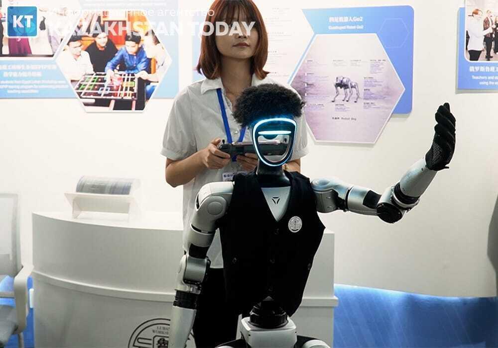 Журналисты программы ШОС посетили мастерскую Лу Бань