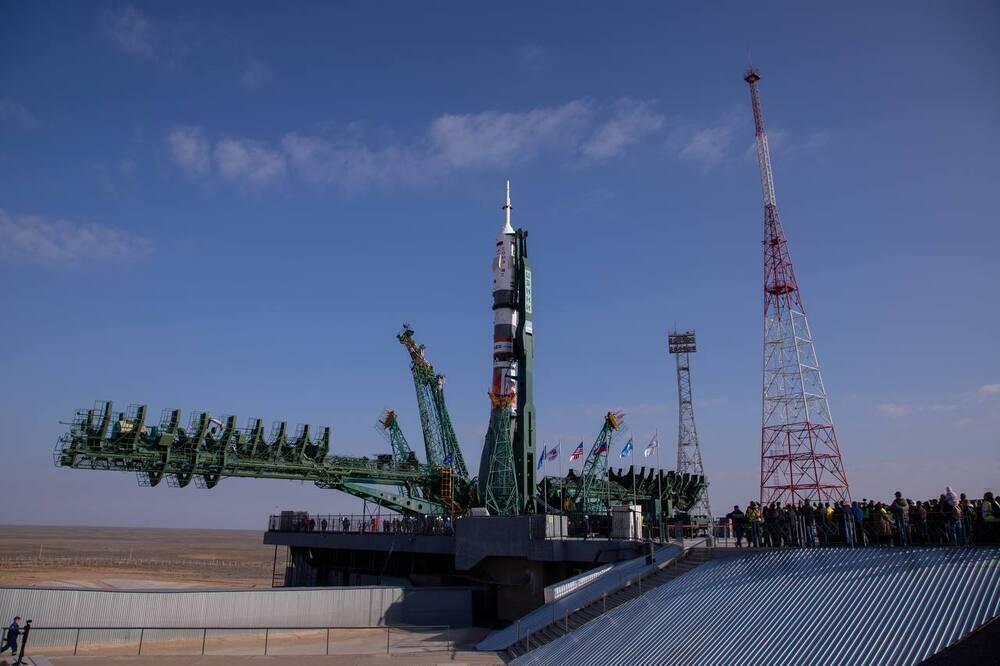 Kazakhstan to spend above 60 bln tenge for 1st launch from Baiterek space complex