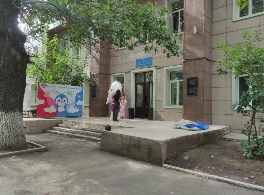 Старейший роддом снесут в Алматы 