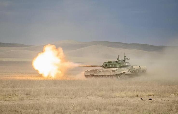 "Мәтібұлақ" полигонында танк бөлімшелерінің штаттық атыстары өтті