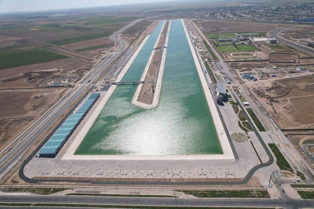 Central Asia's largest rowing canal opened in Turkistan