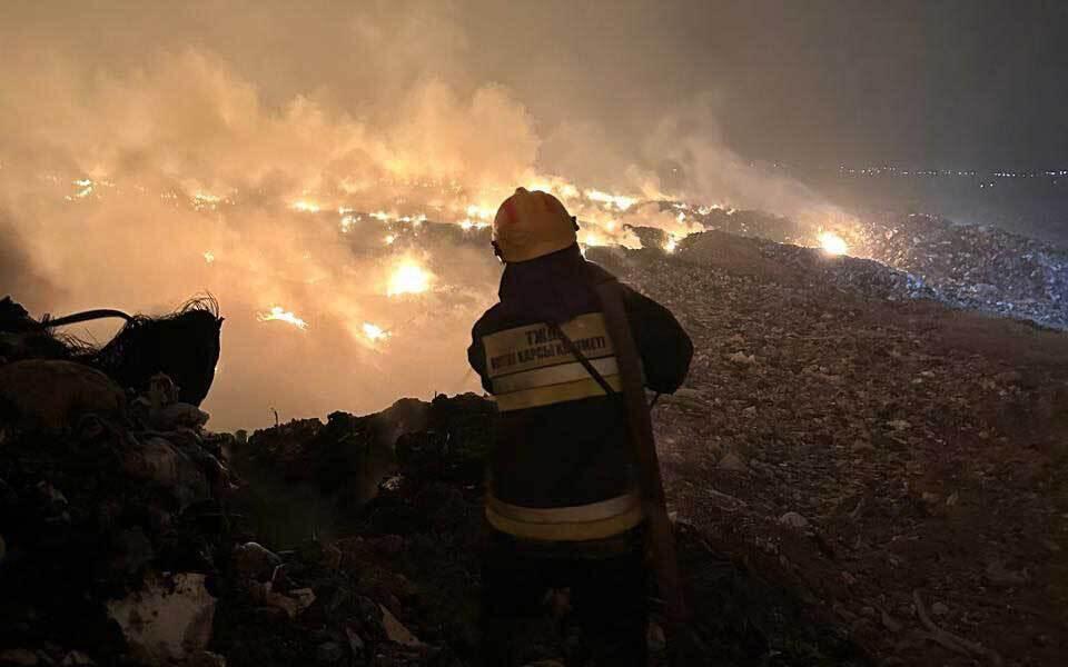 Алатау полигонындағы өрт. Сурет: ТЖМ