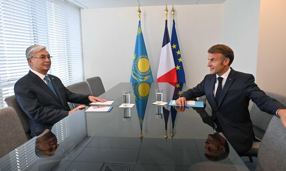 Kassym-Jomart Tokayev held a meeting with the President of France