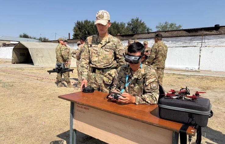 "Битва дронов": в Таразе прошли зрелищные армейские соревнования