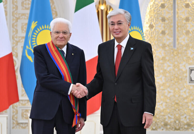 Мемлекет басшысы Италия Президенті Серджо Маттарелланы І дәрежелі "Достық" орденімен марапаттады