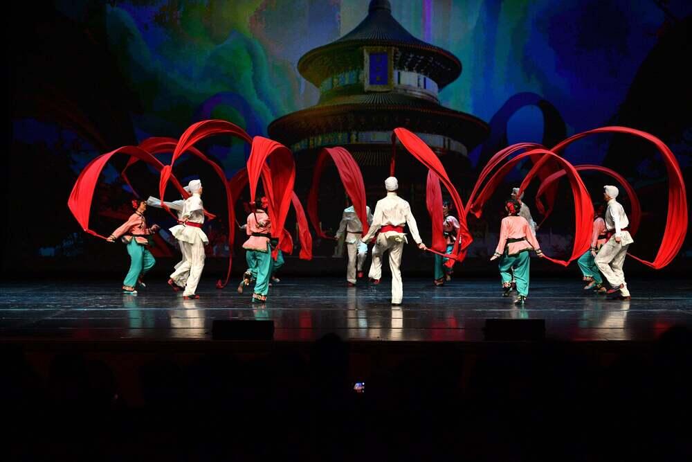 Балет Моисеева покорил Алматы. Фото: Пресс-служба ансамбля Игоря Моисеева