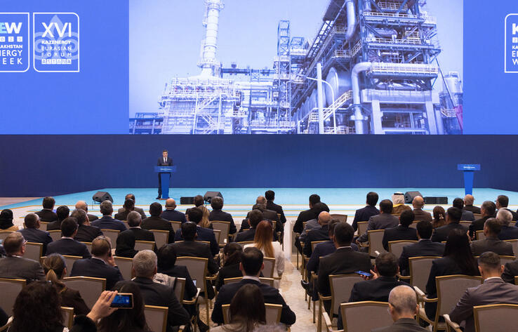 Олжас Бектенов Мемлекет басшысының "Жаңа энергетикалық тәртіп: орта державаларға назар аудару" форумына қатысушыларға арналған Үндеуін оқыды