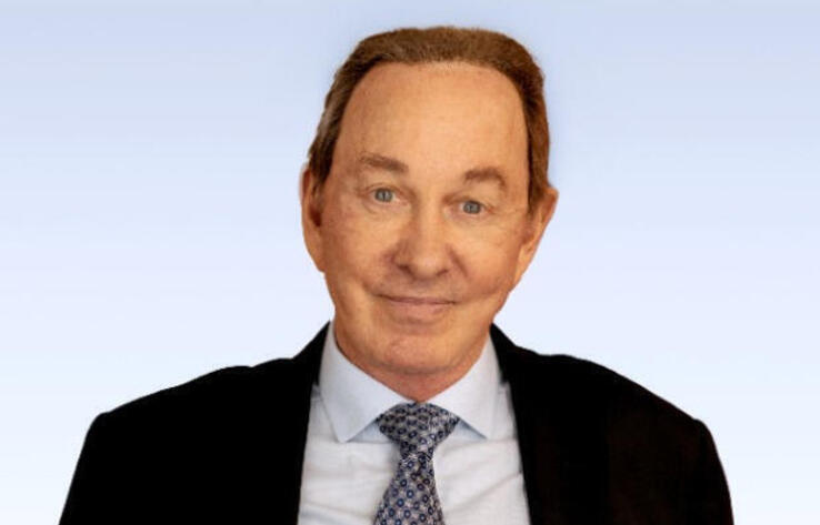 Air Astana CEO Peter Foster to retire