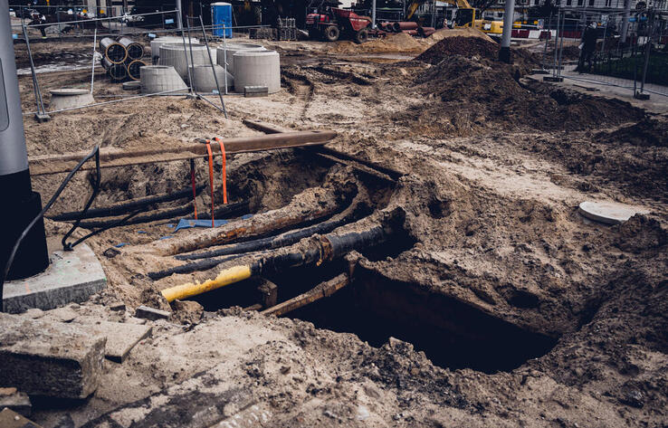 Рабочего завалило грунтом при ремонте канализации в Жезказгане 