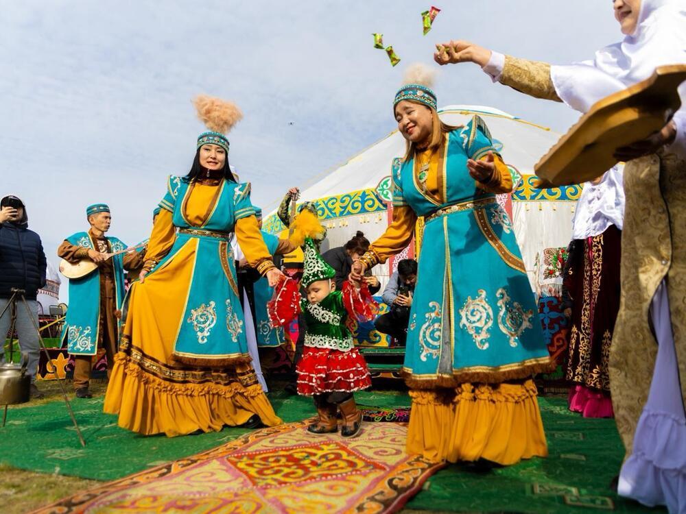 В ВКО собрались мастера соколиной охоты со всего мира