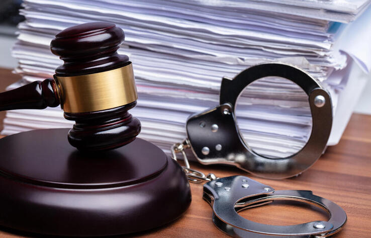 В Аксу экс-чиновника и подрядчика осудили по делу о хищении 291 млн тенге


