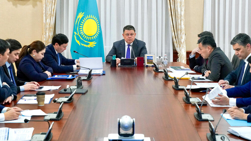 Премьер-министрдің орынбасары Қанат Бозымбаев ЭКСЖ Ұлттық жобасының іске асырылу барысын тексерді