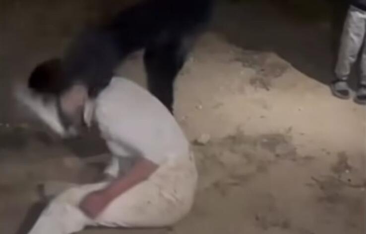 Видео жестокого избиения школьниц в Мангистауской области попало в Сеть 